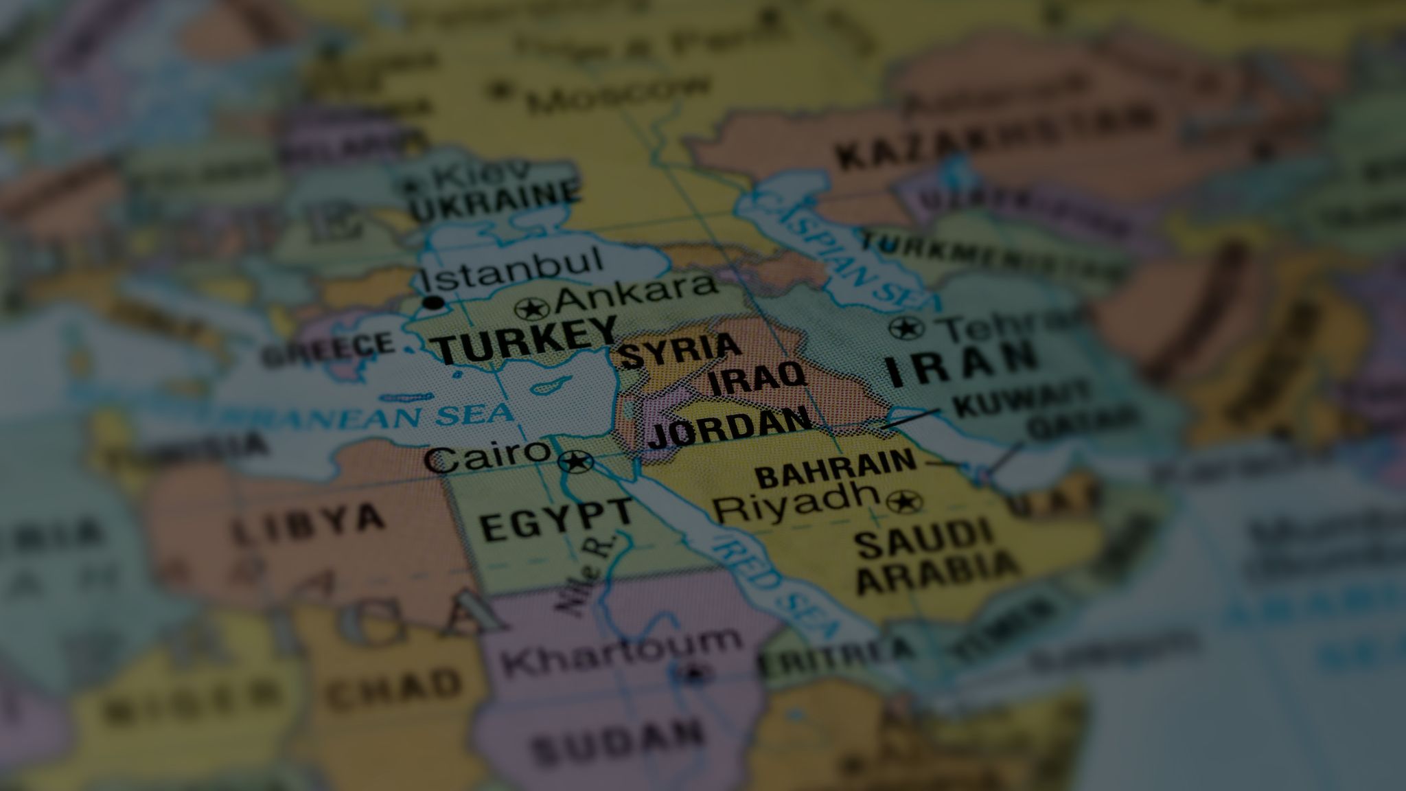 How can you internationalize your business in the Middle East?